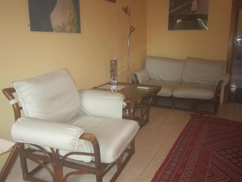 B&B Di Charme Camelie Palazzo Nicotra Рипосто Екстериор снимка