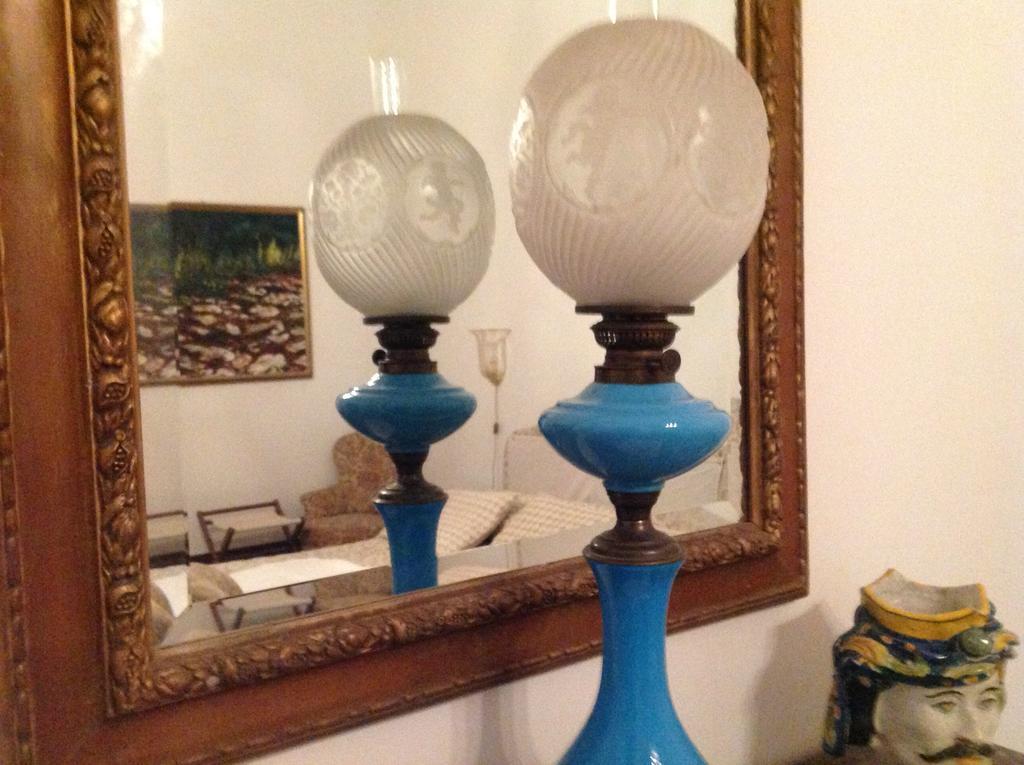 B&B Di Charme Camelie Palazzo Nicotra Рипосто Екстериор снимка